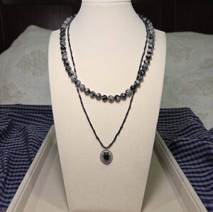 Black & Gray Necklaces Set